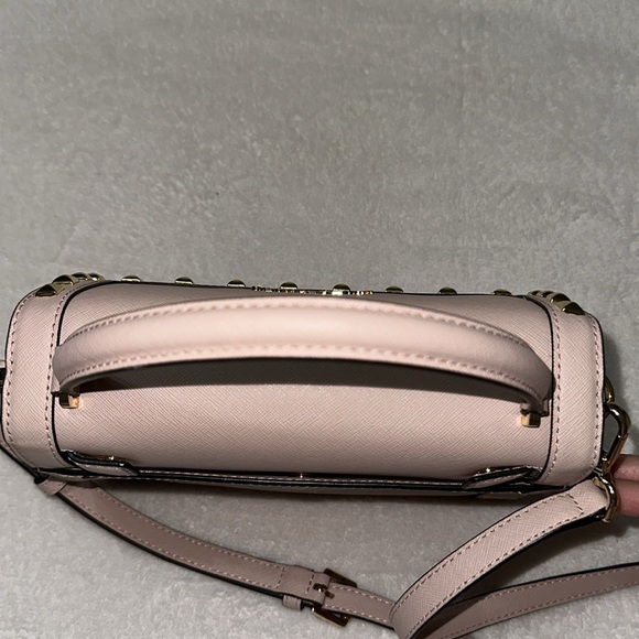 🌟Michael Kors🌟 studded handbag pink - Picture 3 of 15